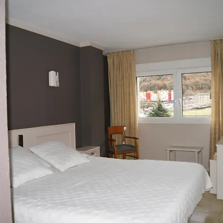 Hotell Font Del Marge Andorra la Vella