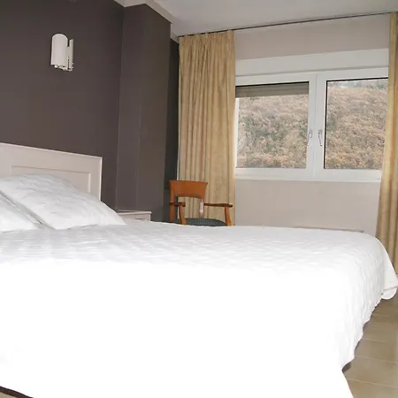 Hotell Font Del Marge Andorra la Vella