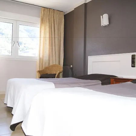 Otel Font Del Marge Andorra la Vella